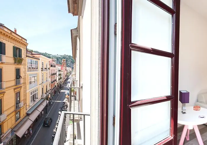 La Casa Dell'orologio - Main Square Guest house Sorrento