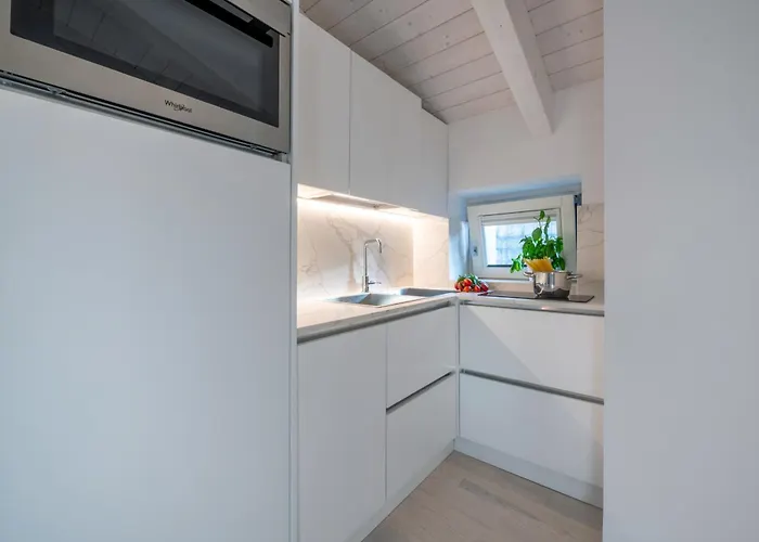 La Casa Dell'orologio - Main Square