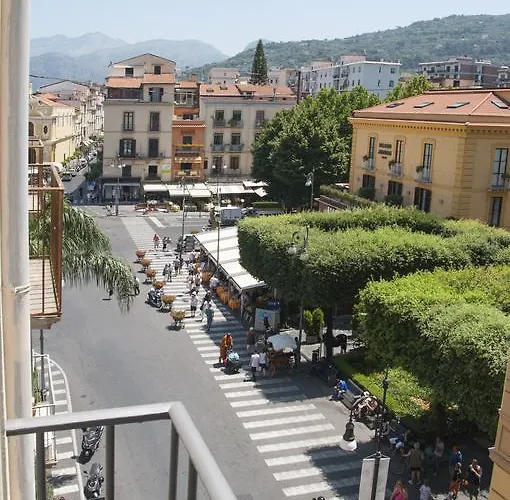 La Casa Dell'orologio - Main Square 4*