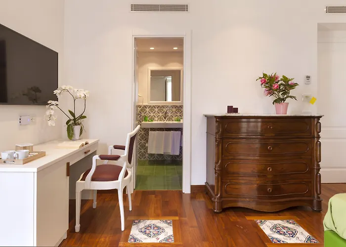 La Casa Dell'orologio - Main Square 4*