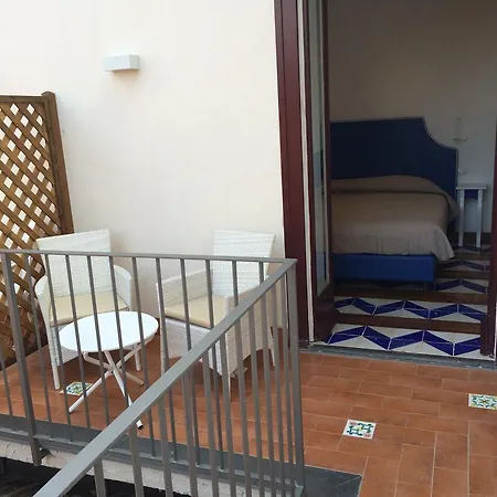 La Casa Dell'orologio - Main Square Vendégház 4*