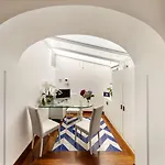 La Casa Dell'orologio - Main Square Guest house 4*