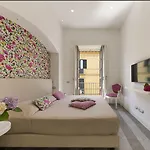 Guest house La Casa Dell'orologio - Main Square