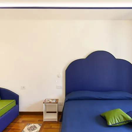 La Casa Dell'orologio - Main Square Sorrento