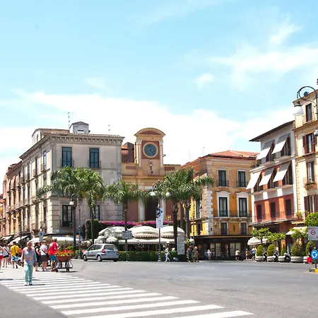 La Casa Dell'orologio - Main Square
