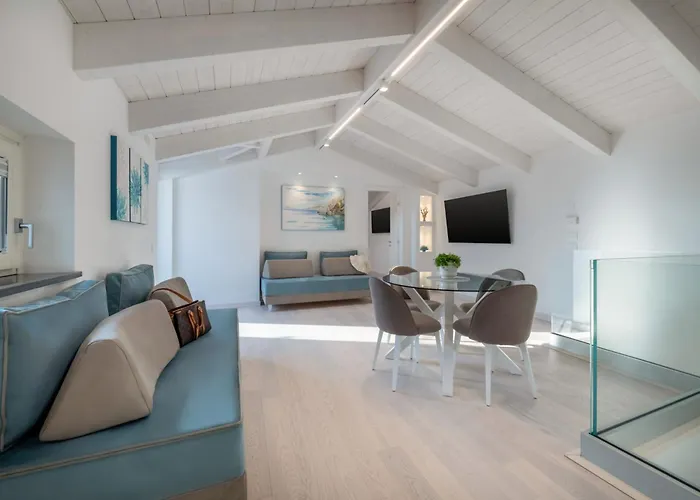 La Casa Dell'orologio - Main Square 4*