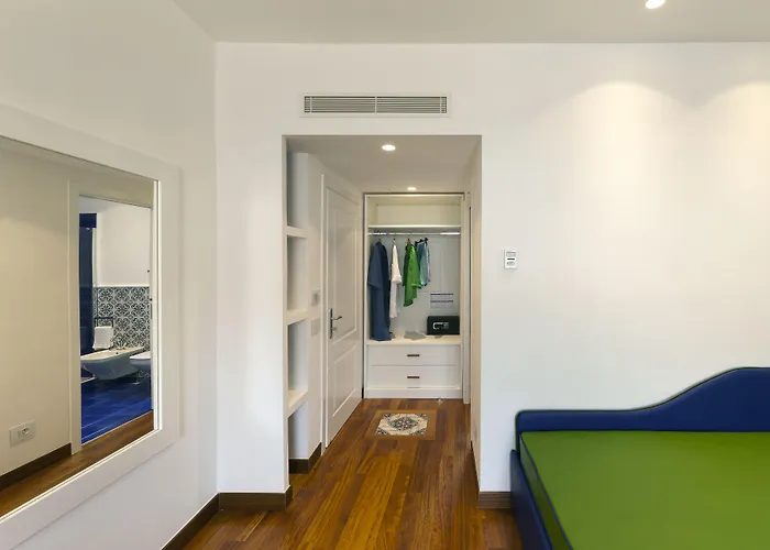 La Casa Dell'orologio - Main Square 4*