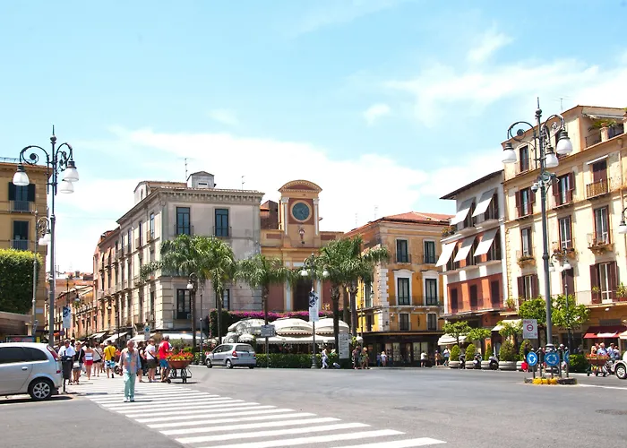 La Casa Dell'orologio - Main Square