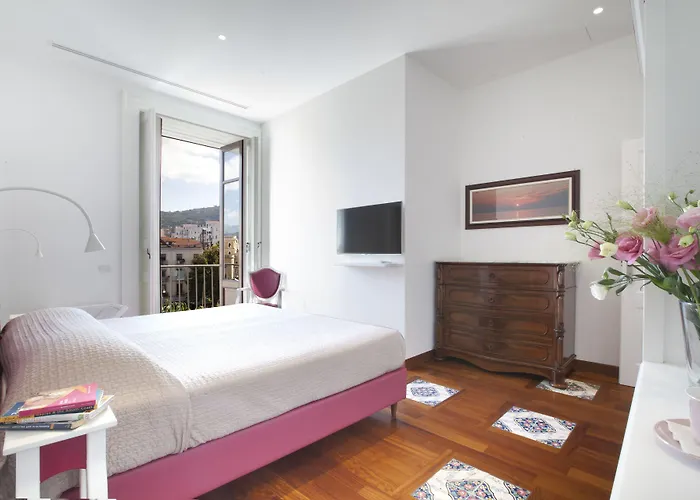 La Casa Dell'orologio - Main Square 索伦托