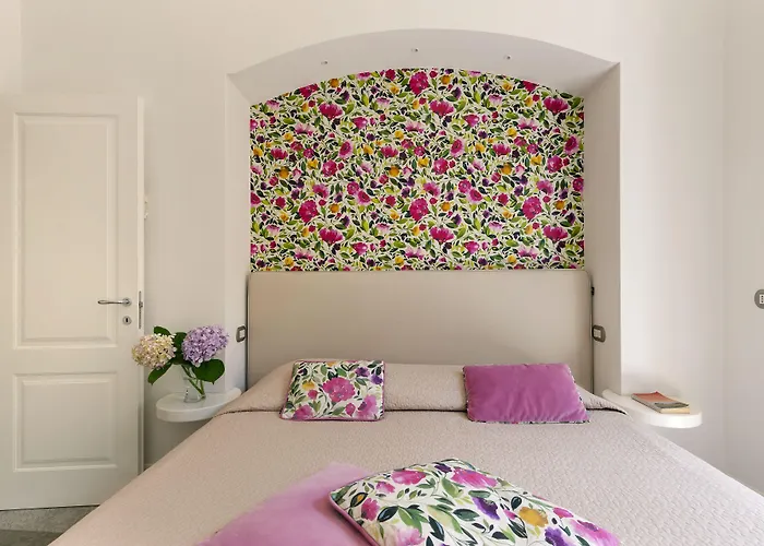 La Casa Dell'orologio - Main Square